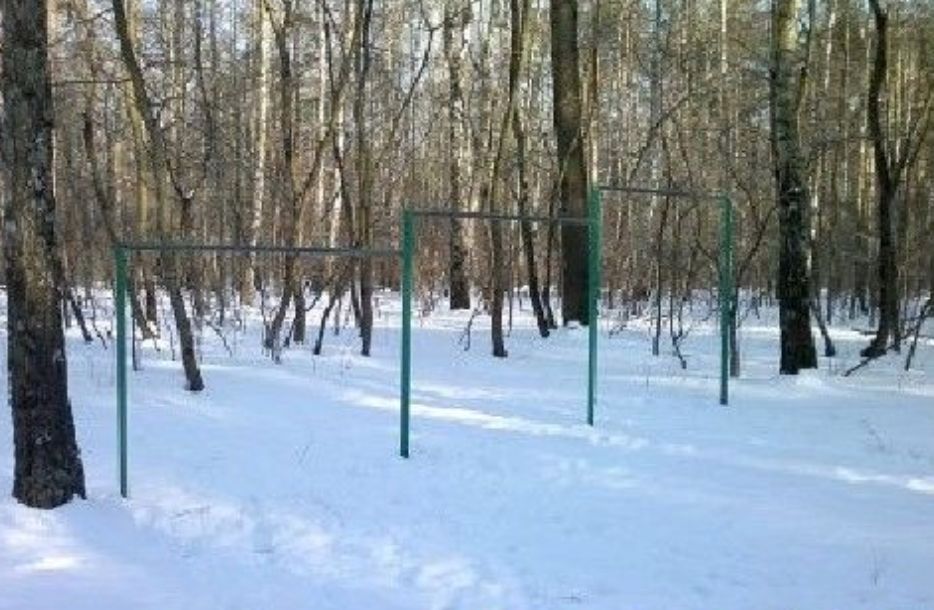 Outdoor Gym - Warsaw - Warsaw - Street Workout Park - Ulica Wilczy Dół - Poland - Spot