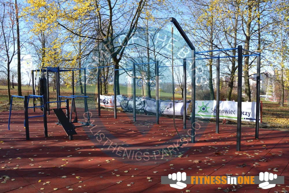 Calisthenics park in Ogród Jordanowski, 3 Maja, Konstantynów, Środula, Sosnowiec, Górnośląsko-Zagłębiowska Metropolia, województwo śląskie, 41-207, Polska