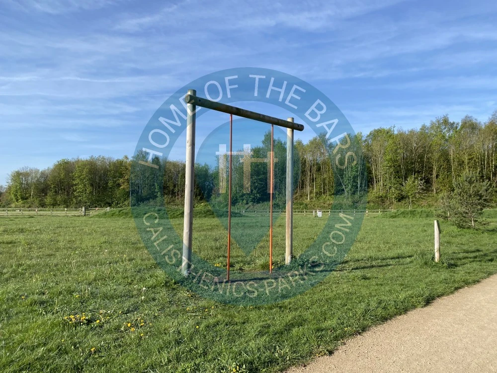 Outdoor Pull Up Bars - Nottingham - Merlin Park Outdoor Gym Nottingham - United Kingdom - Spot