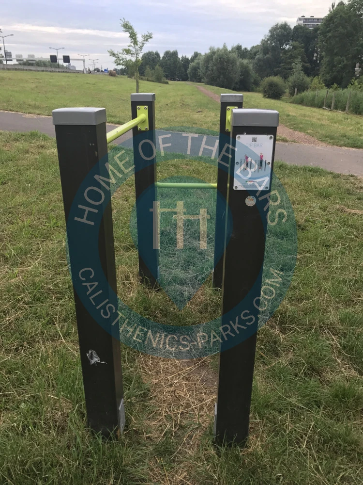 Calisthenics park in Noordelijke Randweg, Marlot, Haagse Hout, Den Haag, Zuid-Holland, Nederland, 2591 CZ, Nederland