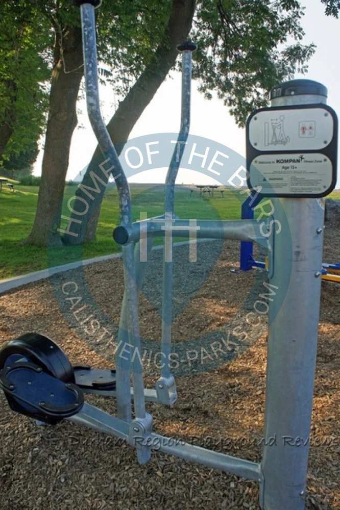 Calisthenics park in 
Address
                                    289 Water Street, Whitby, Ontario L1N 9J2, Canada
                            