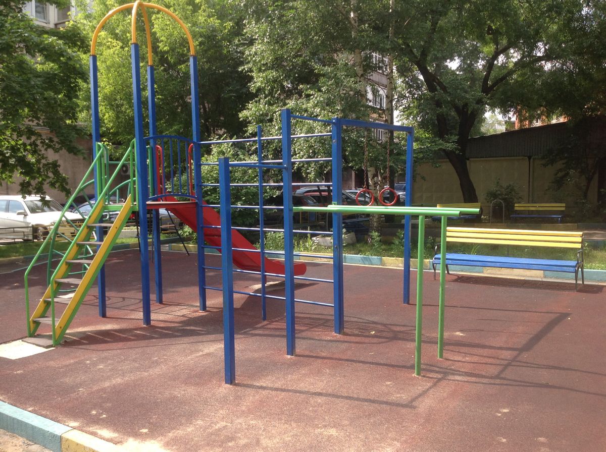 Calisthenics park in 8 к1, Таможенный проезд, район Лефортово, Москва, Центральный федеральный округ, 111033, Россия