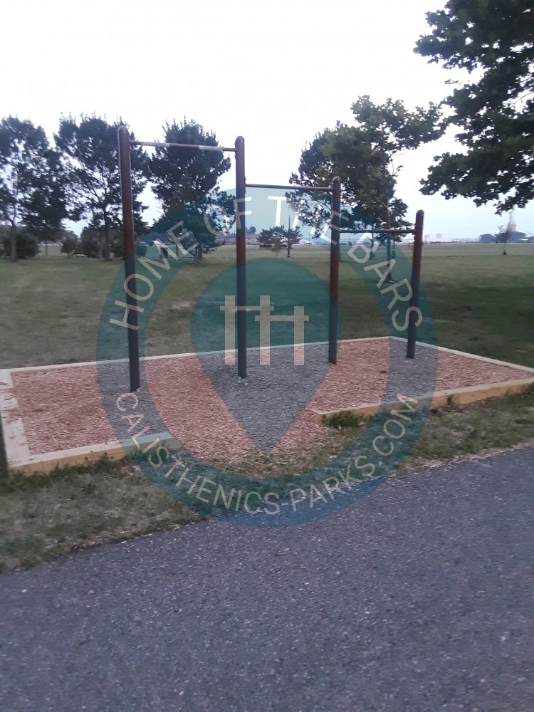 Jersey City - Outdoor Fitness Trail - Liberty State Park - United States - Spot