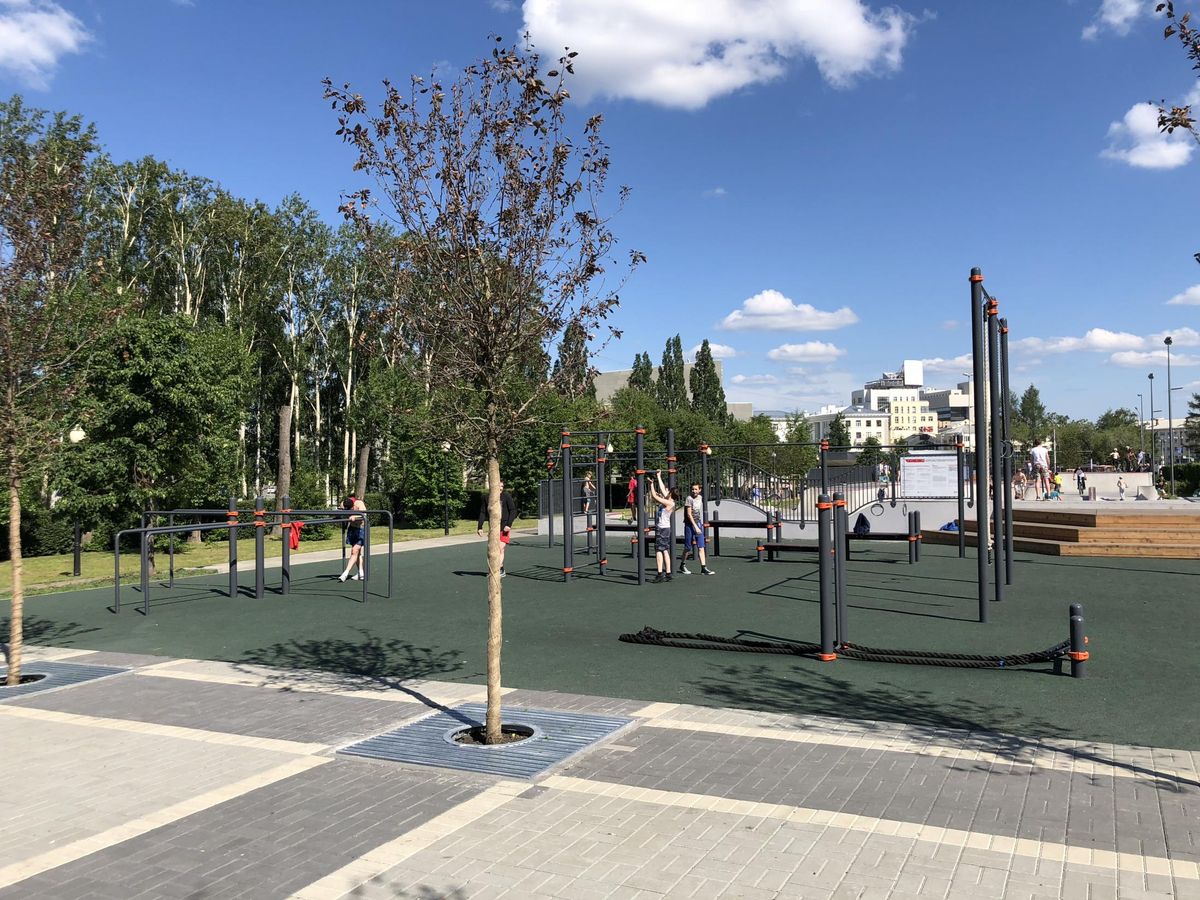 Outdoor Gym - Yekaterinburg - Yekaterinburg - Fitness Park - Аллея Победы - Russia - Spot