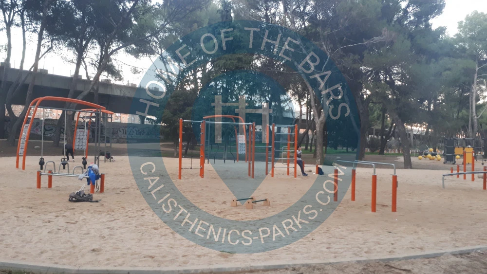 Madrid - Calisthenics Facility - Dehesa del Boyal - Spain - Spot