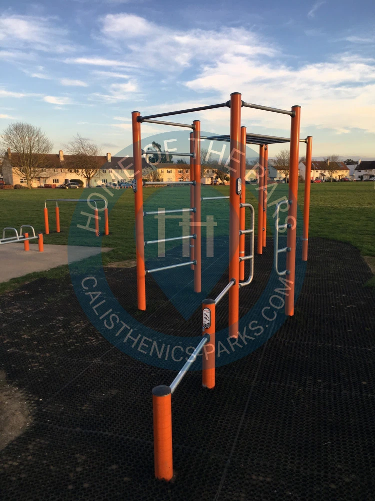 Calisthenics Facility - Cambridge - King George's Playing Field (Trumpington) - United Kingdom - Spot