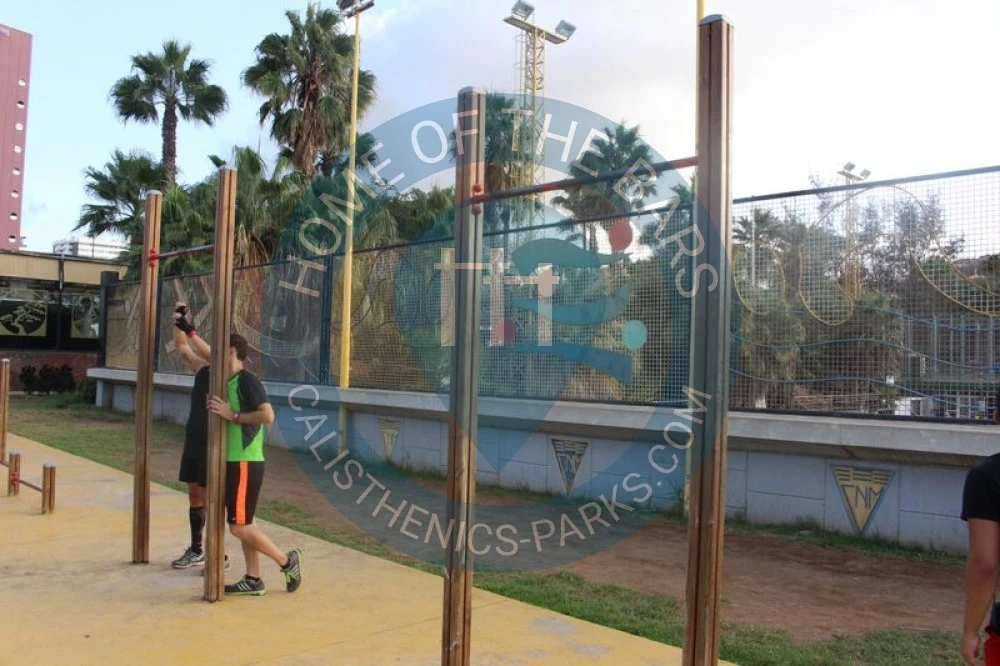 Calisthenics park in Club de natación Metropole, Calle Beethoven, Ciudad Jardin, Las Palmas de Gran Canaria, Las Palmas, Canarias, 35005, España