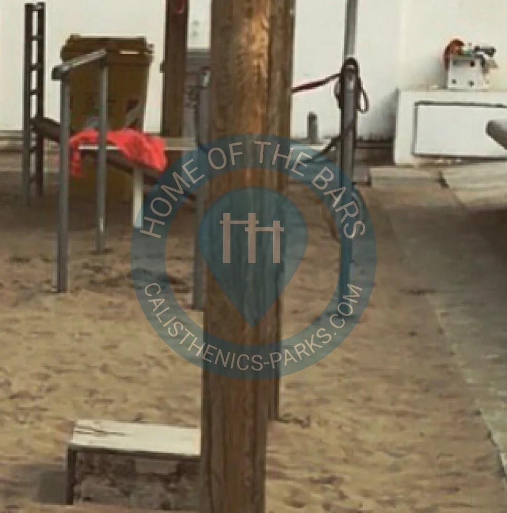 Calisthenics park in Lido Bianco, Viale Alcione, Francavilla al Mare, Chieti, Abruzzo, 66023, Italia
