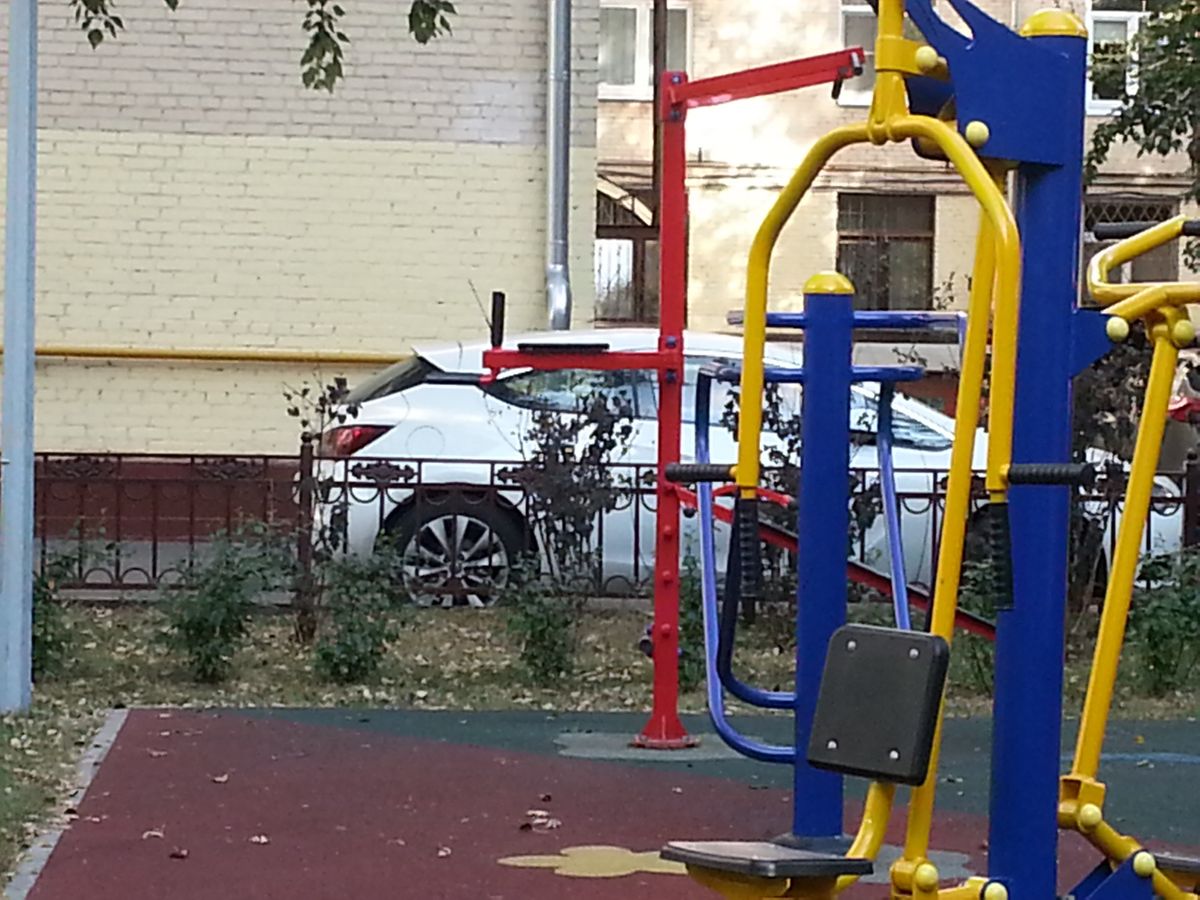 Calisthenics park in 20, Малый Тишинский переулок, Пресненский район, Москва, Центральный федеральный округ, 123056, Россия