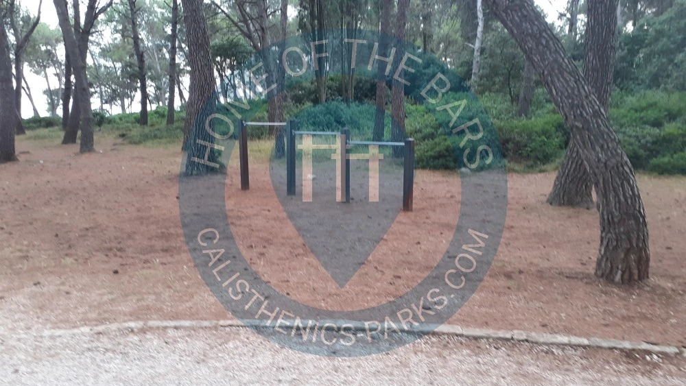 Calisthenics Stations - Rovinj - Cuvi beach minimal calisthenics park - countries. - Spot