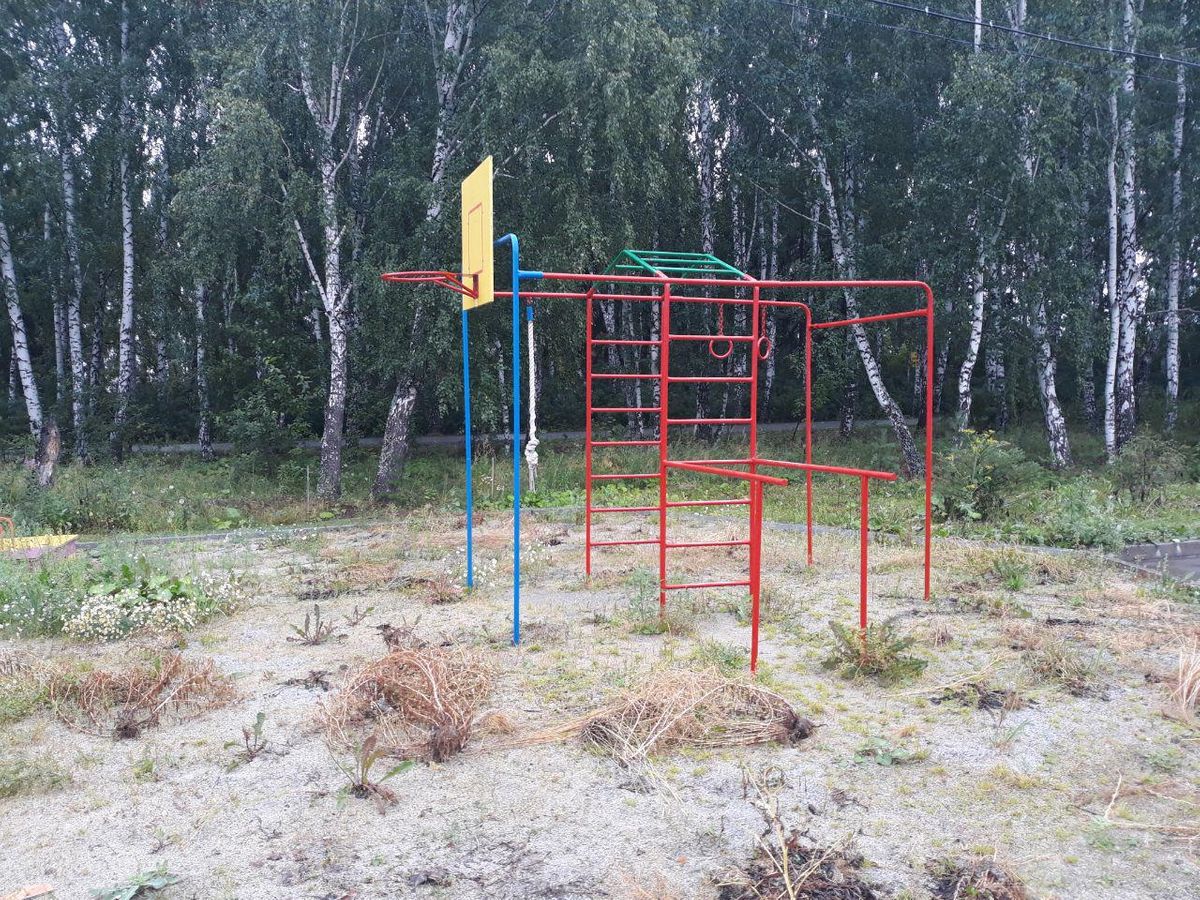 Outdoor Gym - Verkhnyaya Pyshma - Verkhnyaya Pyshma - Street Workout Park - 624080 - Russia - Spot