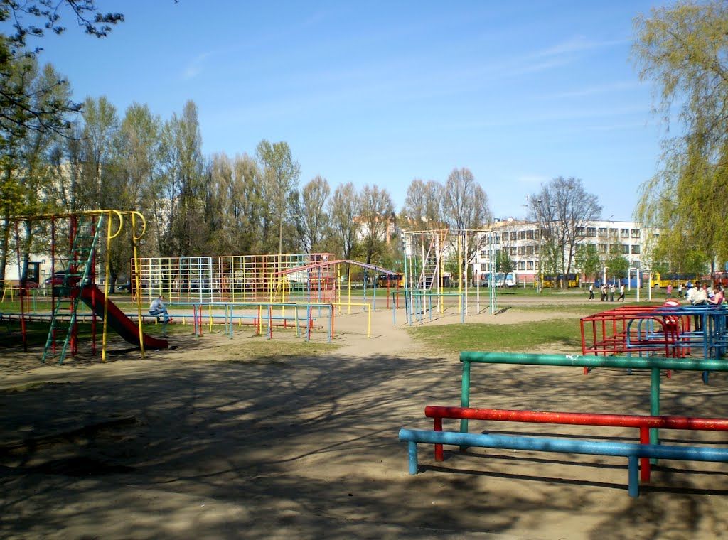 Outdoor Gym - Brest - Brest - Street Workout Park - Улица Янки Купалы - Belarus - Spot
