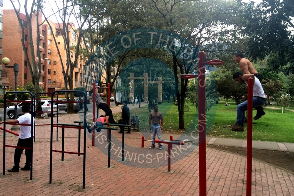 Bogota - Rio Negro - Calisthenics Park - Calle 87 - Colombia - Spot