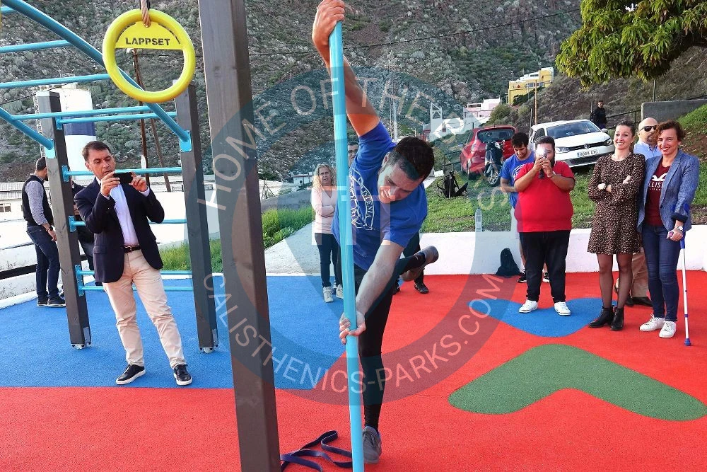 Santa Cruz de Tenerife - Calisthenics Stations - Parque Cueva Bermeja - Spain - Spot