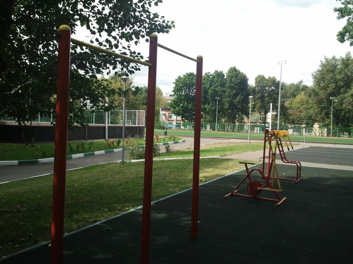Outdoor Gym - Moscow - Moscow - Calisthenics Gym - Севастопольский Проспект - Russia - Spot