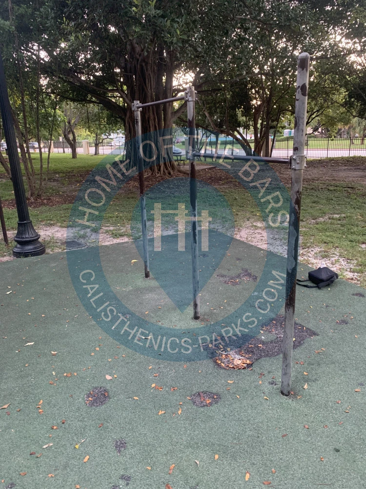 Exercise Park - Miami Beach - North Shore Open Space Park Bars - countries. - Spot