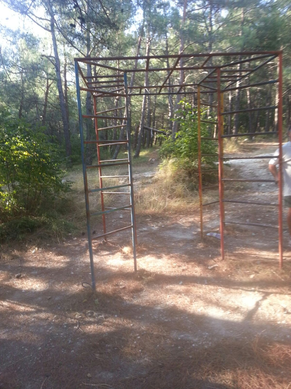 Calisthenics park in 35, улица Орджоникидзе, Магилат, Геленджик, городской округ Геленджик, Краснодарский край, Южный федеральный округ, 353475, Россия