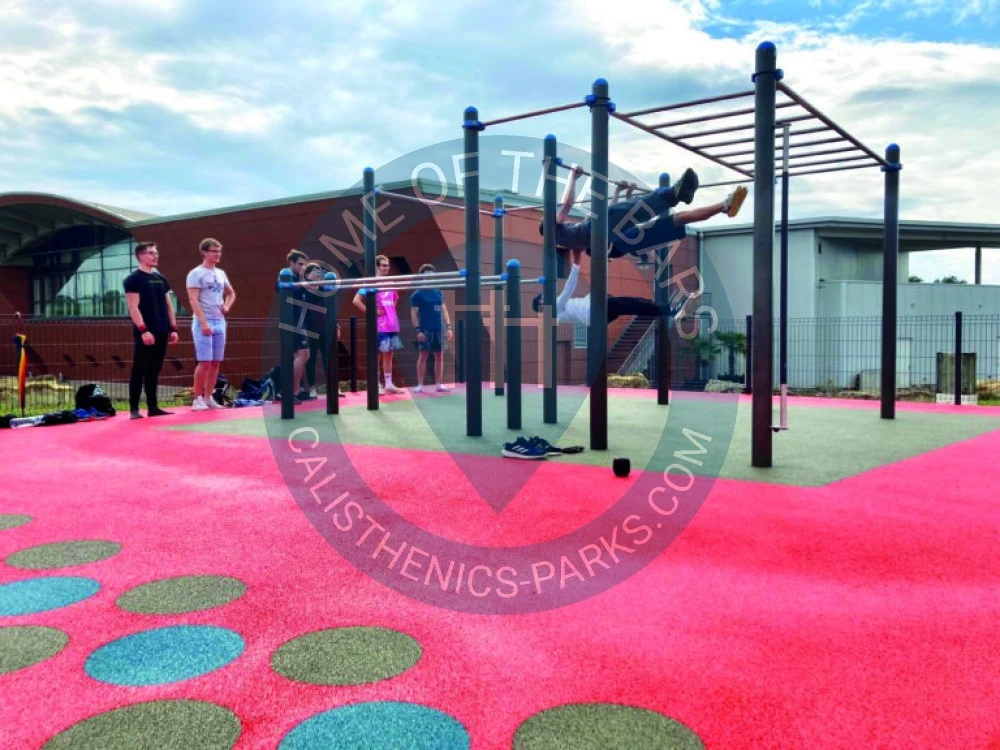 Exercise Park - Verneuil-sur-Seine - Espace Street Workout VERNEUIL-SUR-SEINE - France - Spot