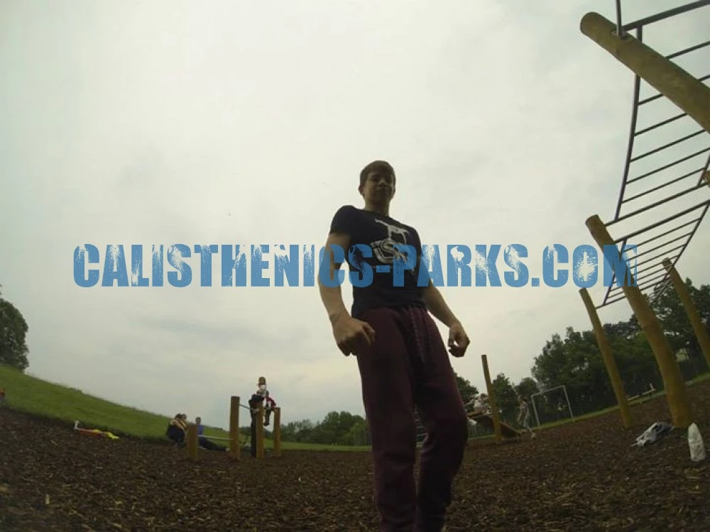 Calisthenics park in 50, Veitingergasse, KG Lainz, Hietzing, Wien, 1130, Österreich