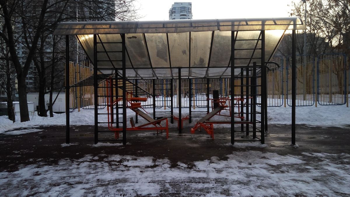 Outdoor Gym - Moscow - Moscow - Calisthenics Gym - Новая Детская Площадка - Russia - Spot