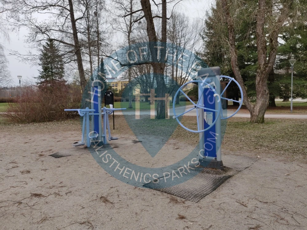 Outdoor fitness training - Lahti -  - Calisthenics workout - Finland - Spot