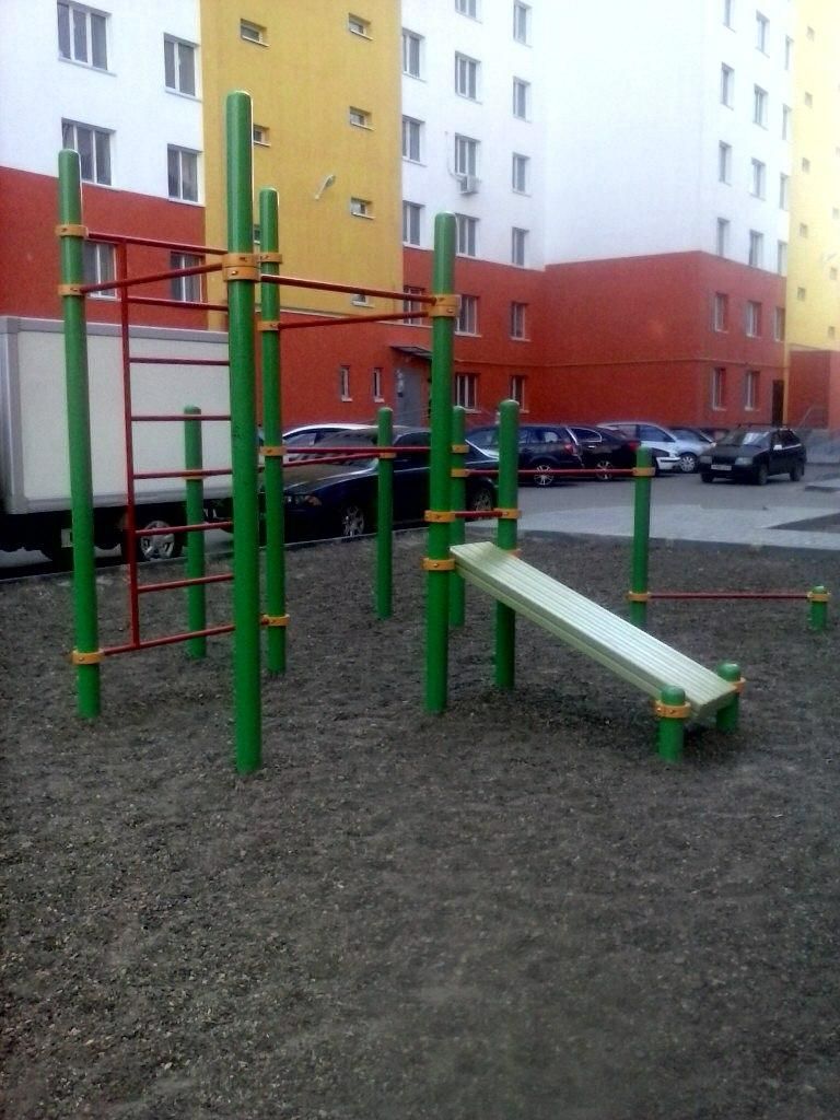 Outdoor Gym - Engels - Engels - Street Workout Park - Школа № 32 - Russia - Spot