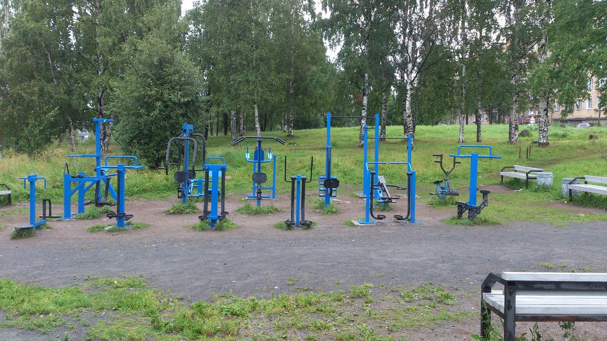 Outdoor Gym - Petrozavodsk - Petrozavodsk - Calisthenics Park - Пятерочка - Russia - Spot