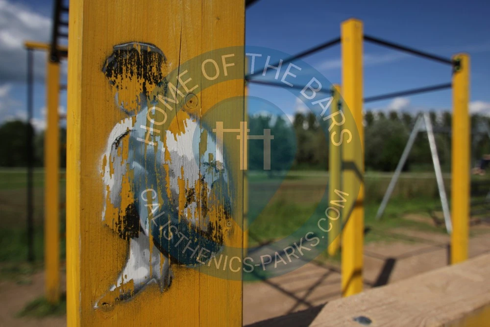 Tartu - Calisthenics Equipment - BMX Park - Estonia - Spot