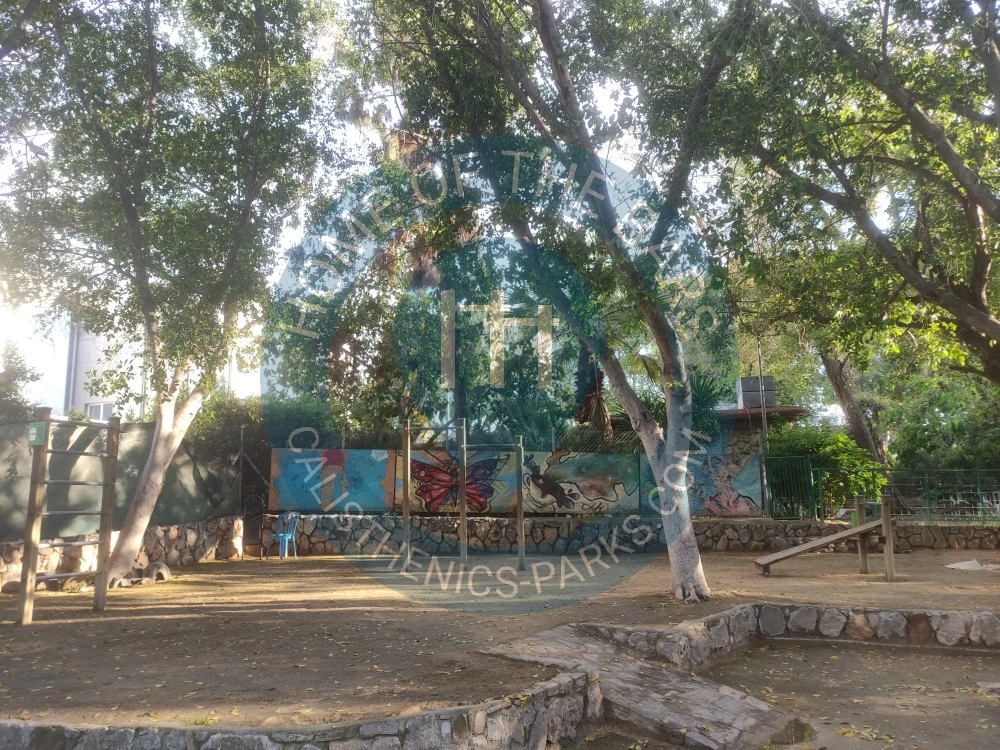 Exercise Park - Park Hills - Nicosia Municipal Park small calisthenics place - United States - Spot