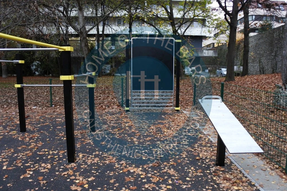 Calisthenics park in Calisthenics-Park Stadtgraben, Villacher Ring, Innere Stadt, Klagenfurt am Wörthersee, Kärnten, 9020, Österreich