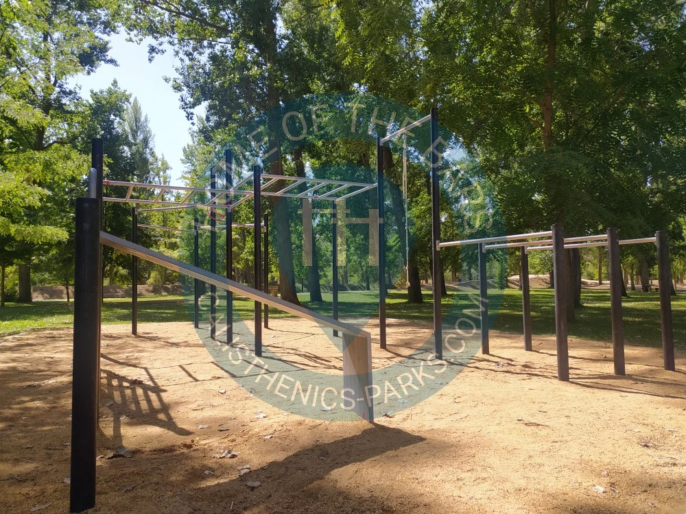 Calisthenics park in Camino de Matute, Virgen del Pilar, Almazán, Soria, Castilla y León, 42200, España