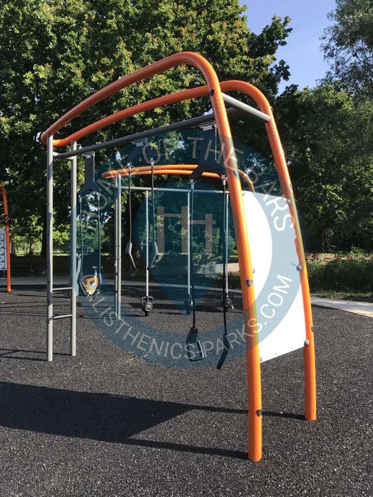 Calisthenics park in Fitplek Park 't Loo, Spinozalaan, Essesteijn, Voorburg, Leidschendam-Voorburg, Zuid-Holland, Nederland, 2273 XG, Nederland