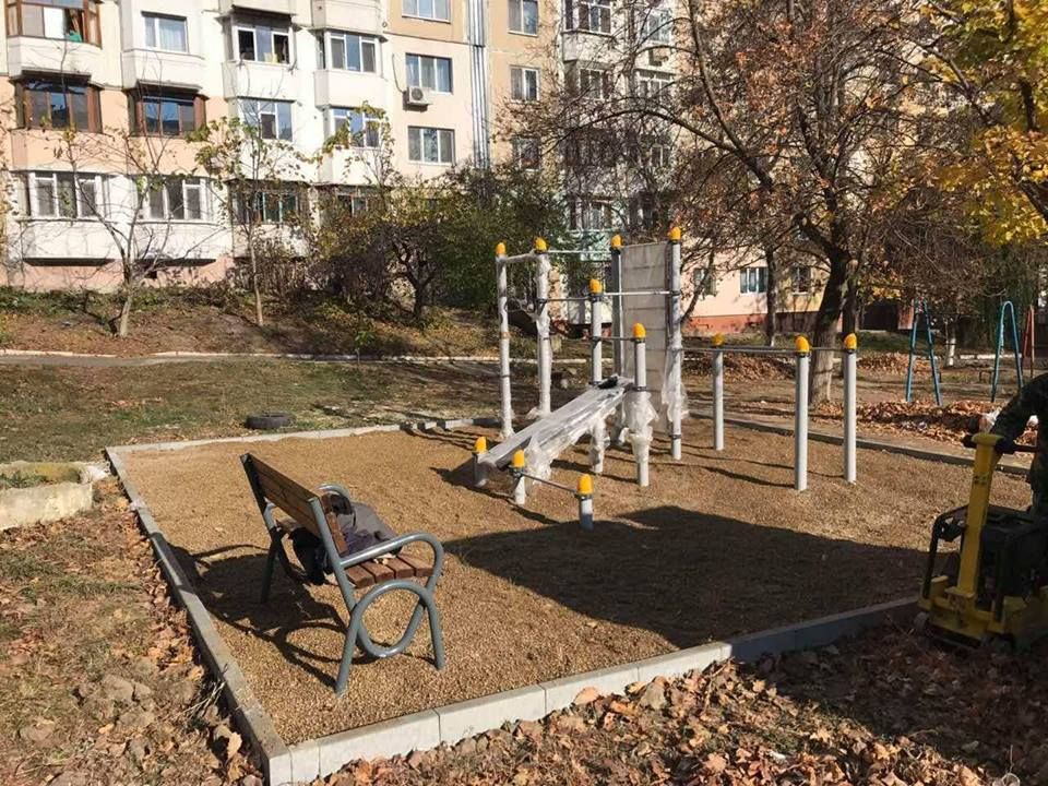 Outdoor Gym - Chișinău - Chișinău - Street Workout Park - Sala de Nunți „Picasso” - Moldova - Spot