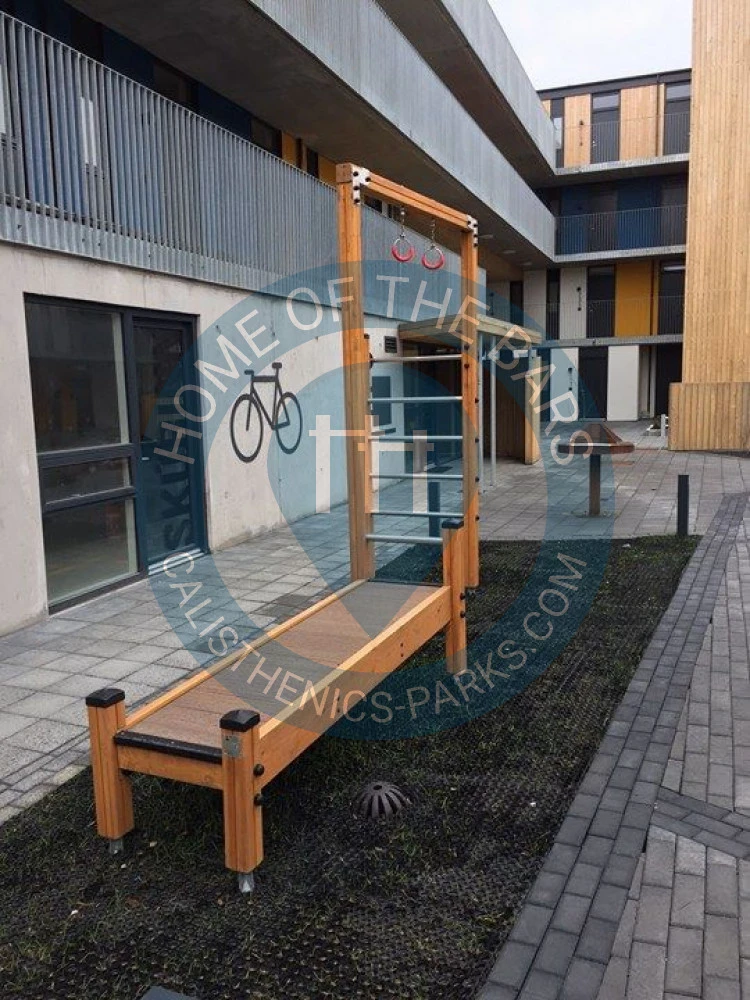Reykjavík - Outdoor Fitness Corner - Hlemmur - Iceland - Spot