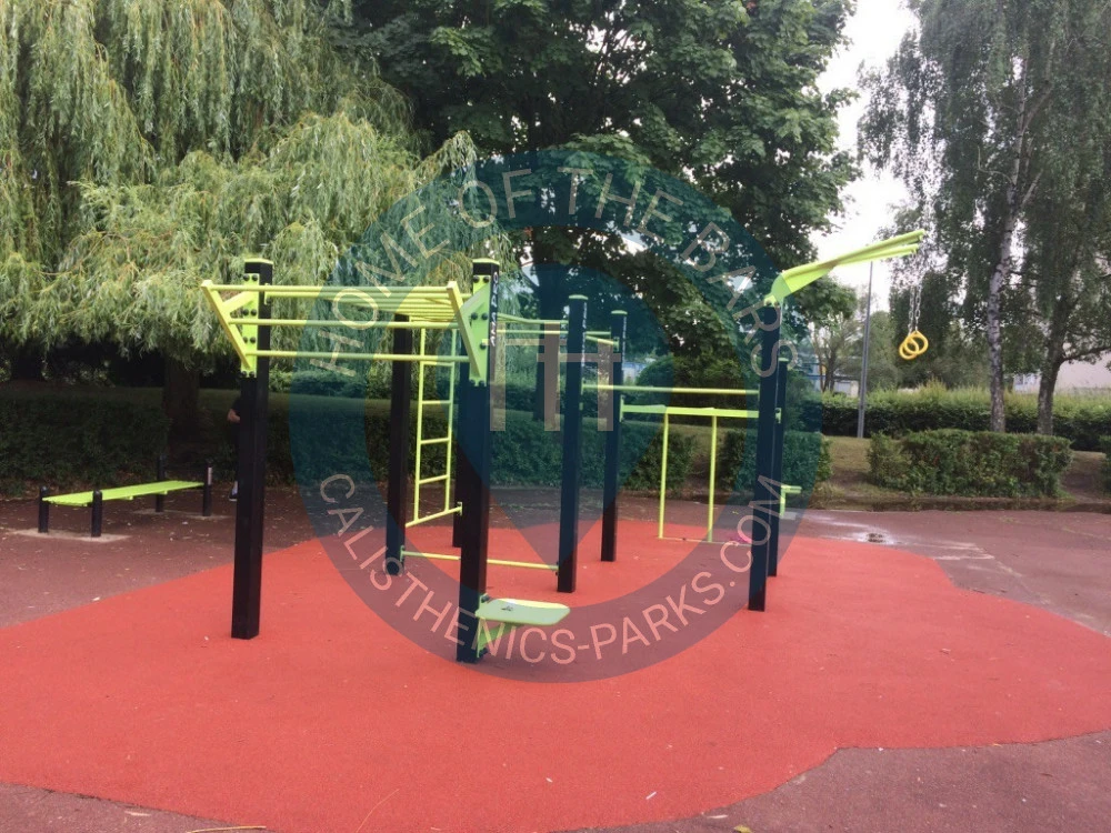 Boissy-Saint-Léger - Calisthenics Station - Place de la Chênaie - France - Spot