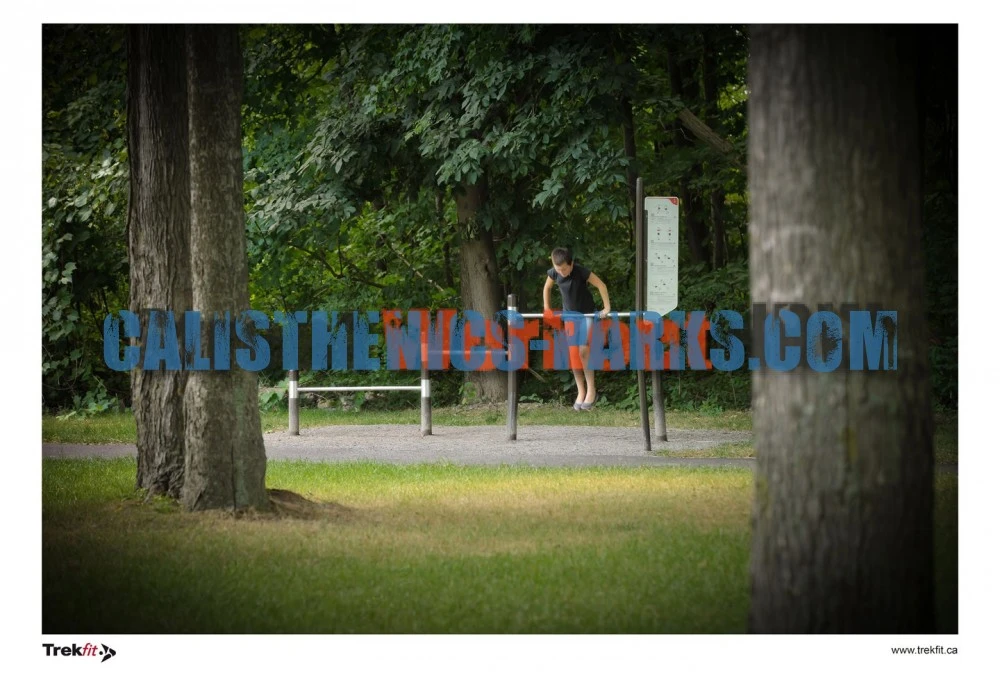 Montreal - Calisthenics Park -  Parc des Pins - Canada - Spot
