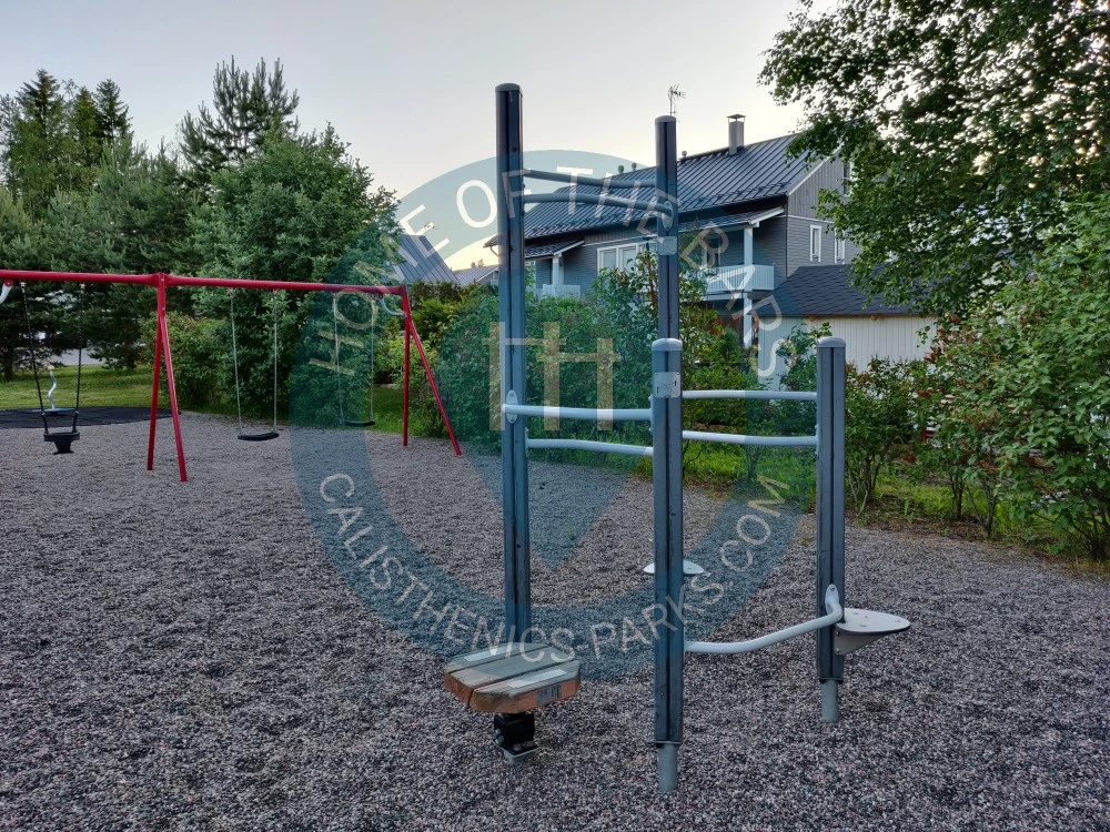 Calisthenics Stations - Lahti - Tuomimäenpuisto fitness corner - Finland - Spot