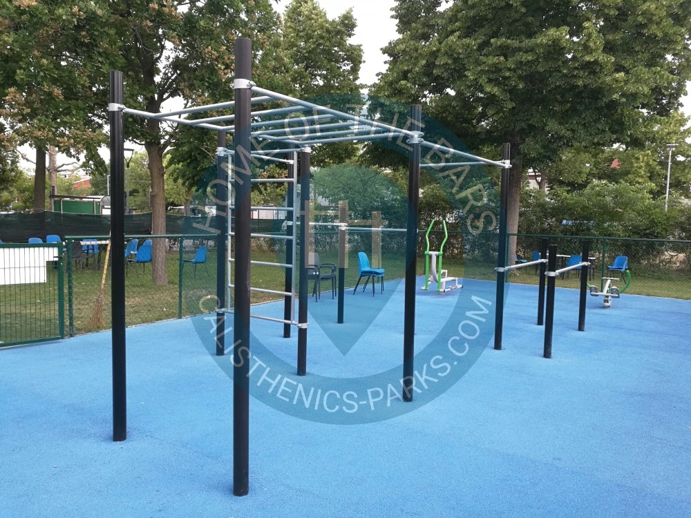 Calisthenics park in Polivalente 87 e Gino Pini, Viale Pio La Torre, Rotonda, Buon Pastore-Sant'Agnese-San Damaso, Vaciglio, Modena, Emilia-Romagna, 41126, Italia