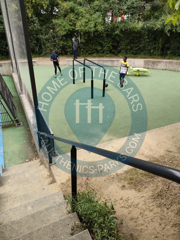 Fitness Trail - Paris - Outdoor Gym Parc Serge Gainsbourg - France - Spot