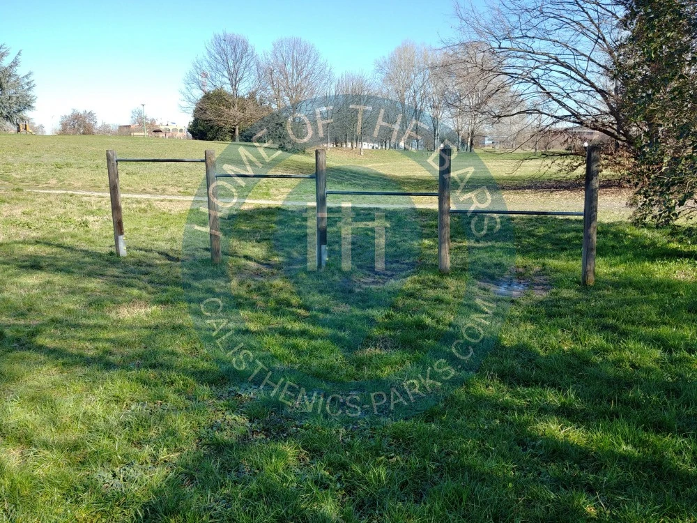 Workout Station - Modena - Pull up bars Parco Pergolesi - Italy - Spot