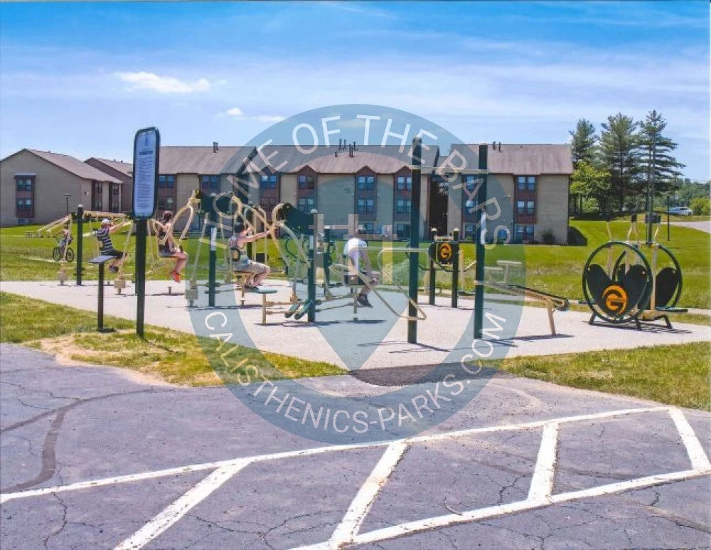 Newark (Ohio) - Outdoor Gym - Rotary Pavillon - United States - Spot