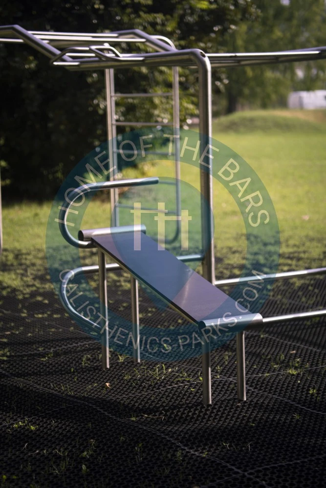 Calisthenics park in 
Address
                                    Via Traversagno 23a, 44122 Ferrara Ferrara, Italy
                            