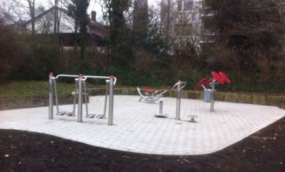 Hanover - Street Workout Park - Vahrenwalder Park - Germany - Spot