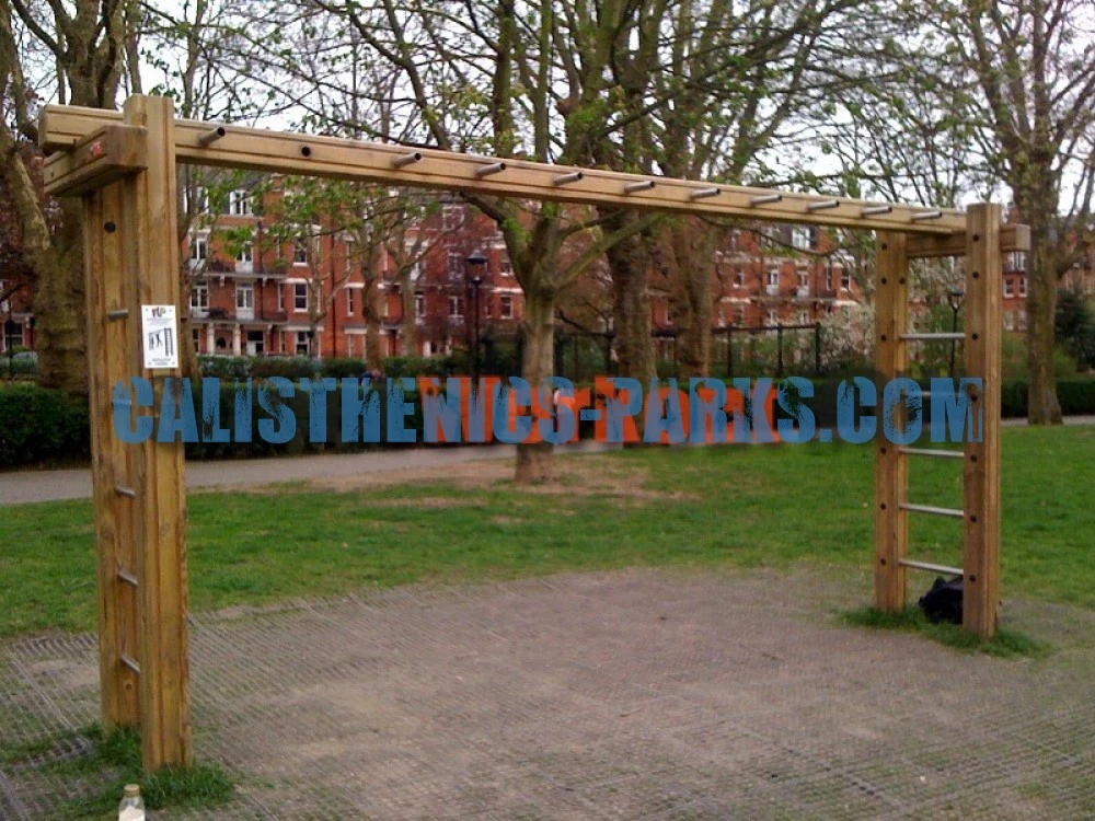 London – Street Workout Park – Paddington - United Kingdom - Spot