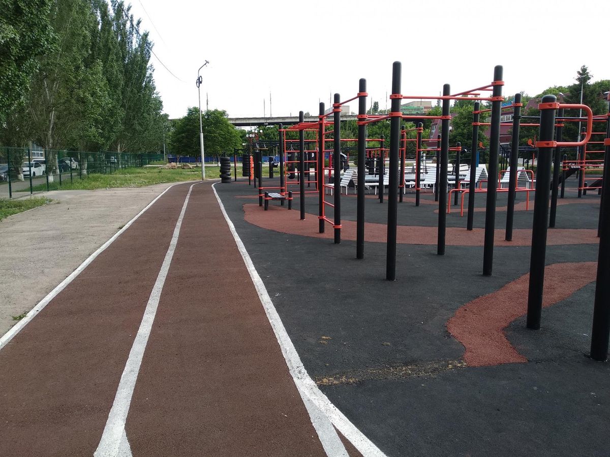 Outdoor Gym - Saratov - Saratov - Street Workout Park - ФОК «Звездный» - Russia - Spot