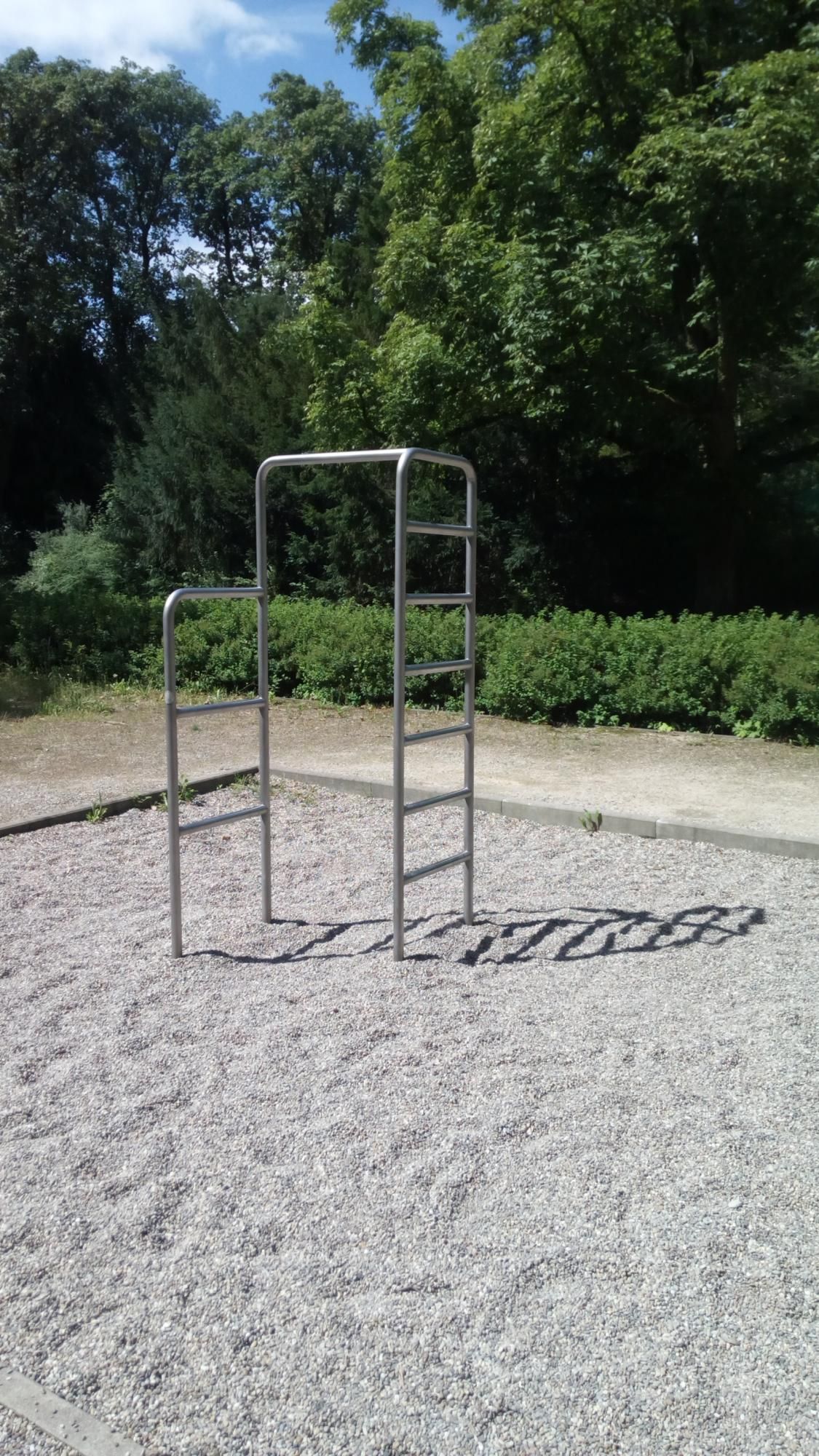 Outdoor Gym - Frankfurt - Frankfurt - Fitness Park - Propst-Goebels-Weg - Germany - Spot
