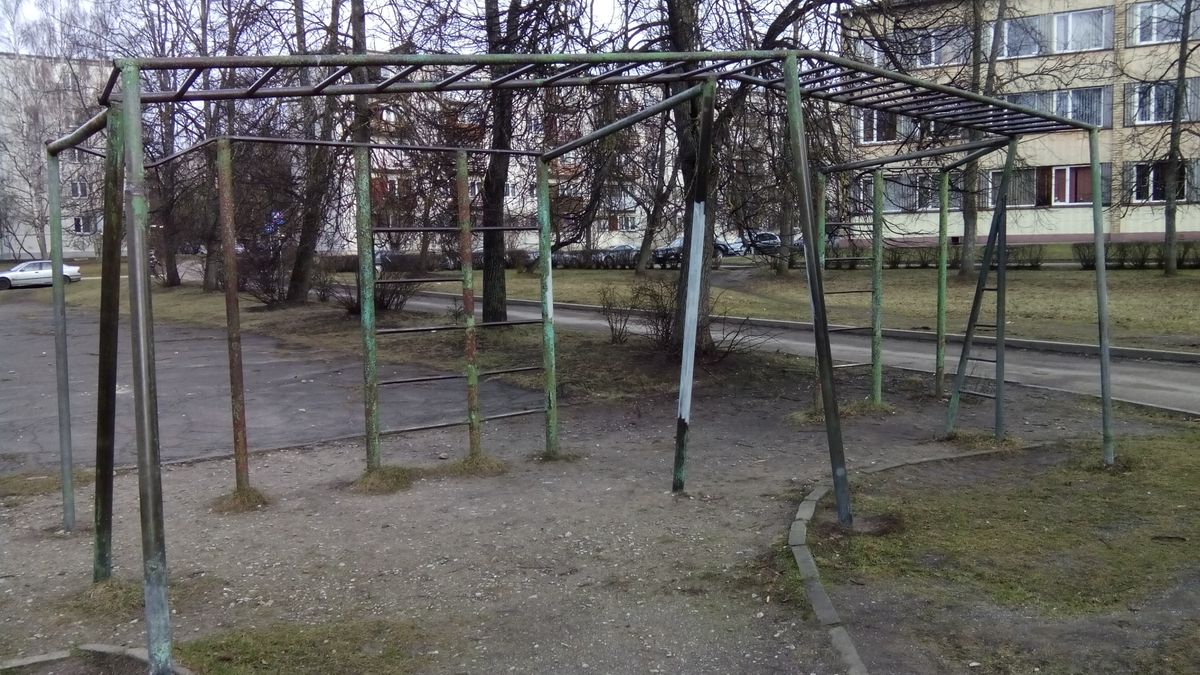 Outdoor Gym - Riga - Riga - Calisthenics Gym - MFD Kardiocentrs - Latvia - Spot