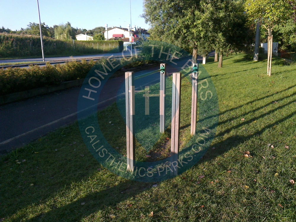 Calisthenics park in Viale Padania, Jesolo, Venezia, Veneto, 30016, Italia