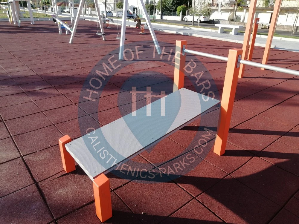 Calisthenics park in Rua do Calvário, Gandra, Paredes, Porto, 4585-330, Portugal
