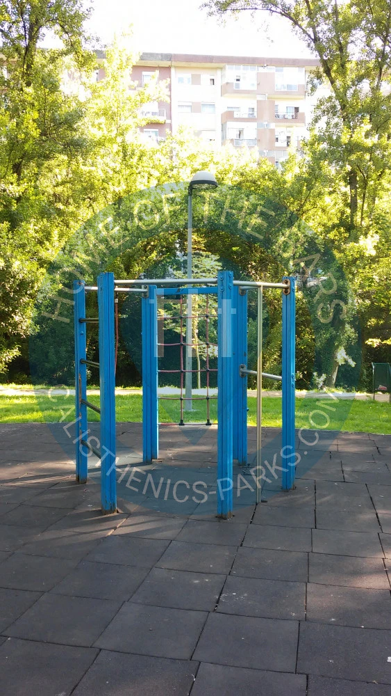 Guimarães - Outdoor Fitness Park - Rua Ferreira de Castro - Portugal - Spot